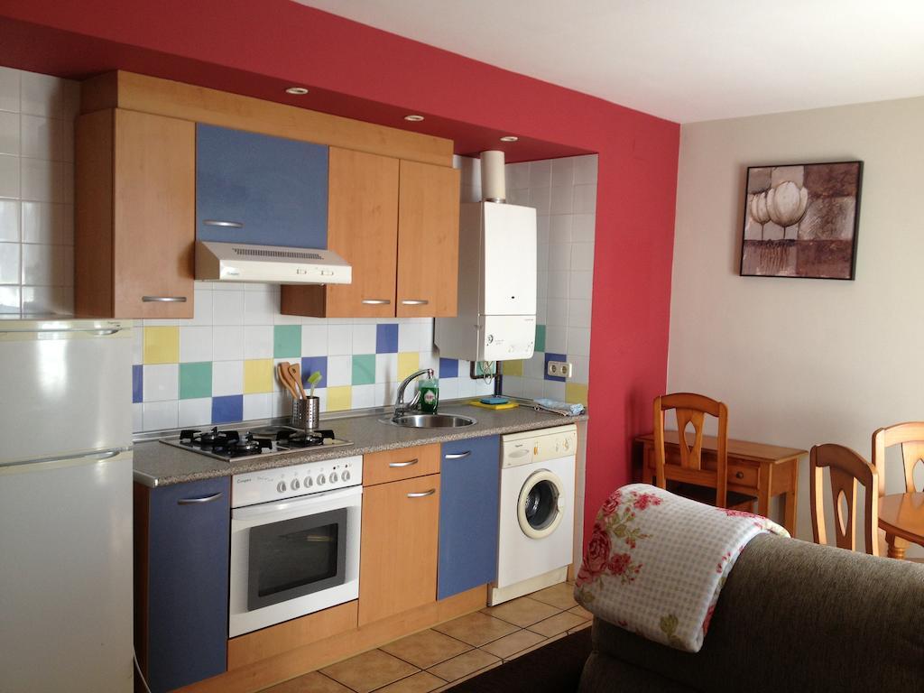 Apartamentos Residencial Fornocal Alquézar Chambre photo