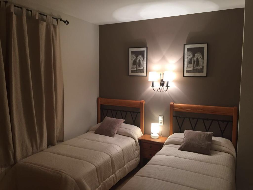 Apartamentos Residencial Fornocal Alquézar Extérieur photo