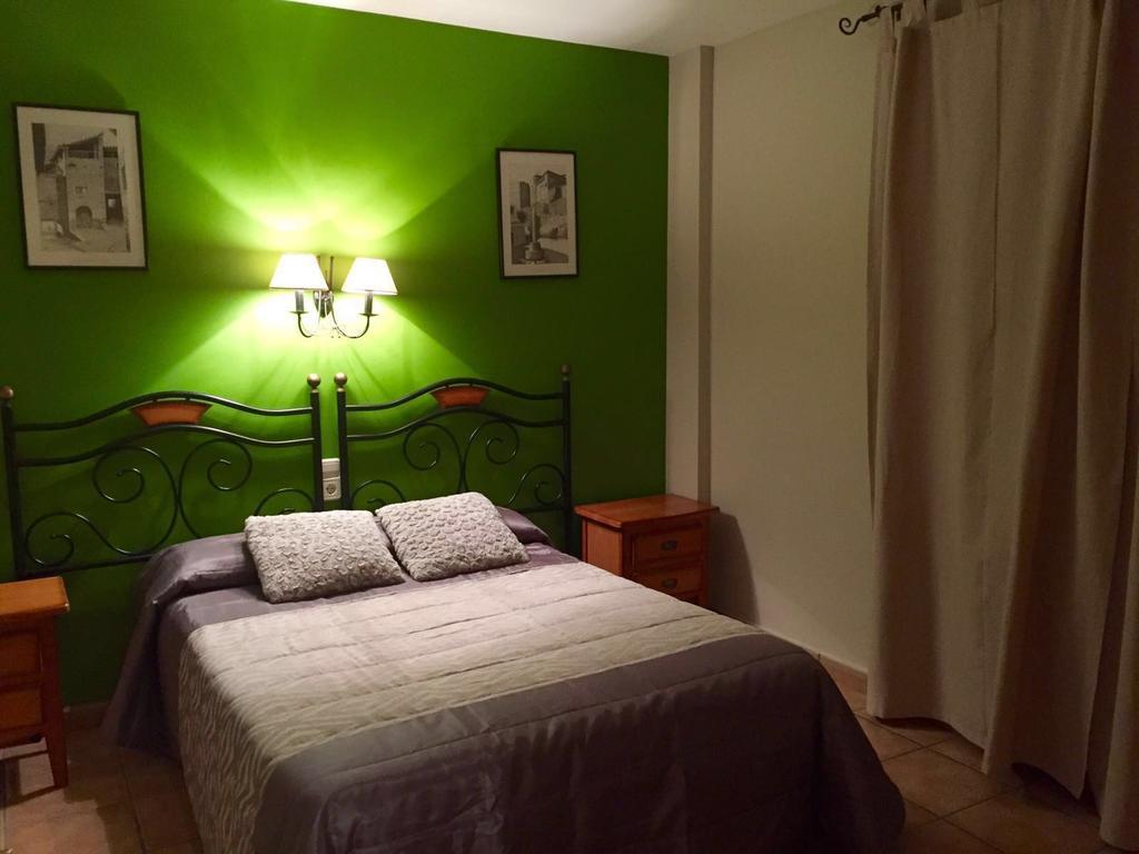 Apartamentos Residencial Fornocal Alquézar Extérieur photo